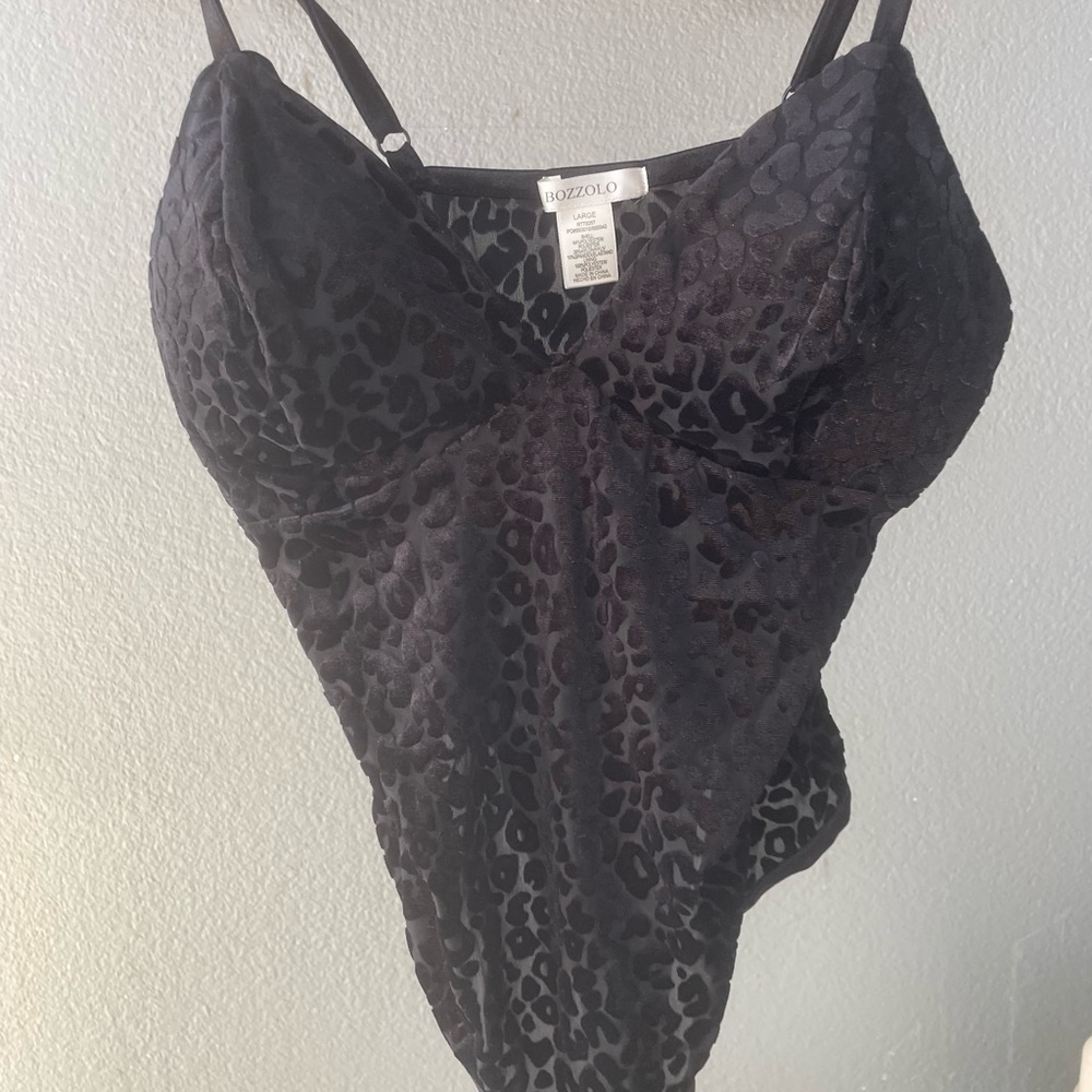 Black leopard print bodysuit
